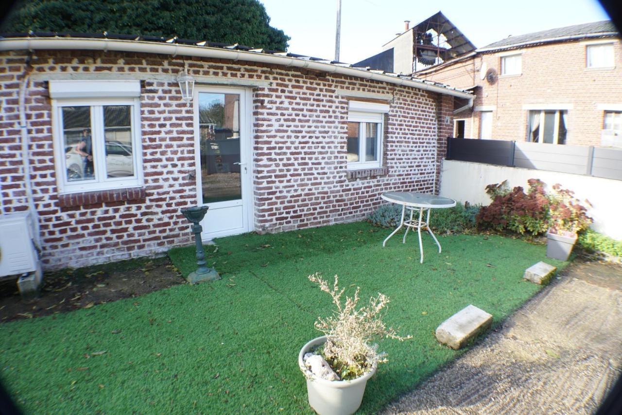 Le Rouet Homestay